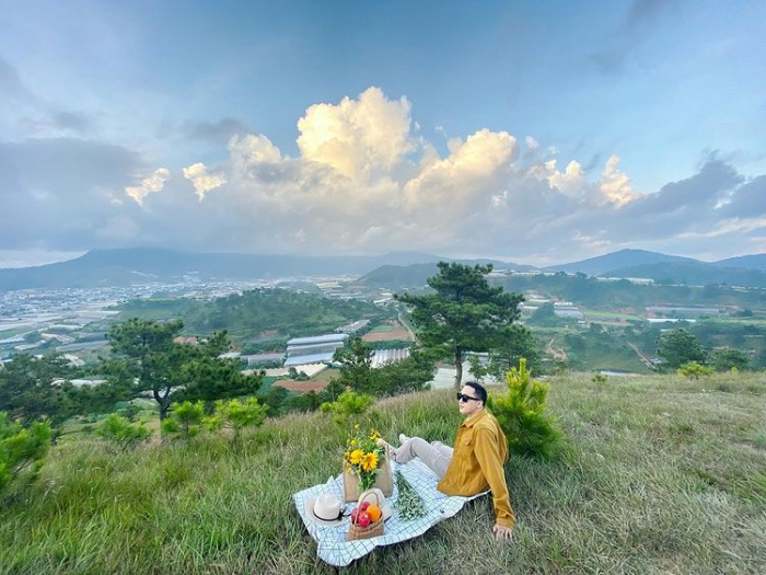 Đồi Thiên Phúc Đức Check-in Cắm Trại Săn Mây Tuyệt Vời tại Đà Lạt