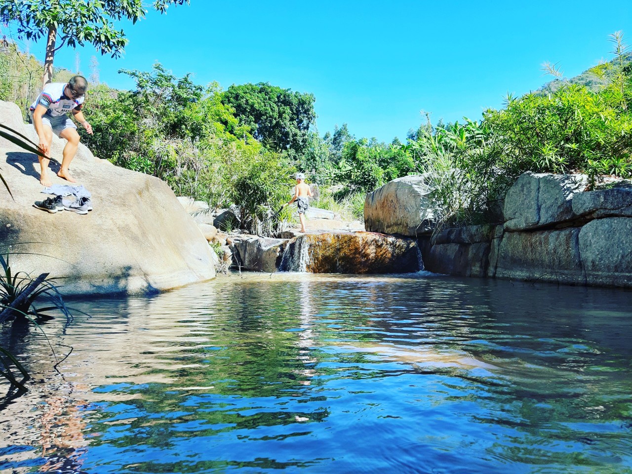 6.6ha wiew đẹp SUỐI ĐÁ, TÀ RỤC CAM SƠN
