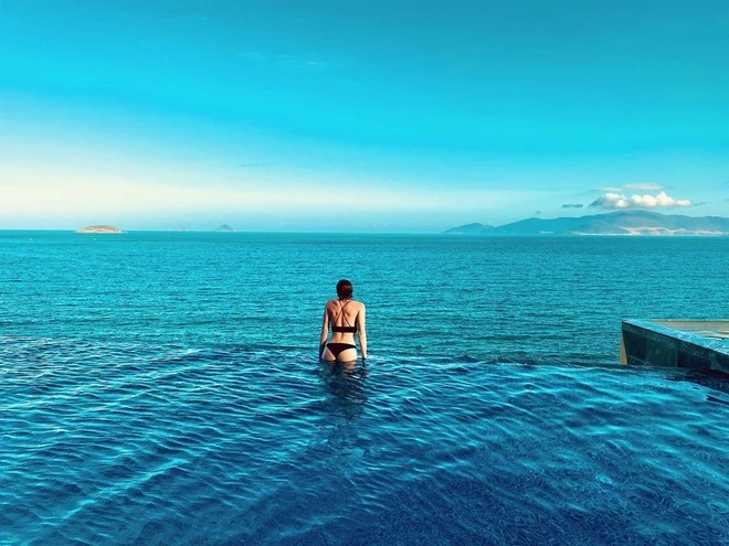 4 hồ bơi vô cực view tầng cao sang chảnh ở Nha Trang - Địa điểm du lịch