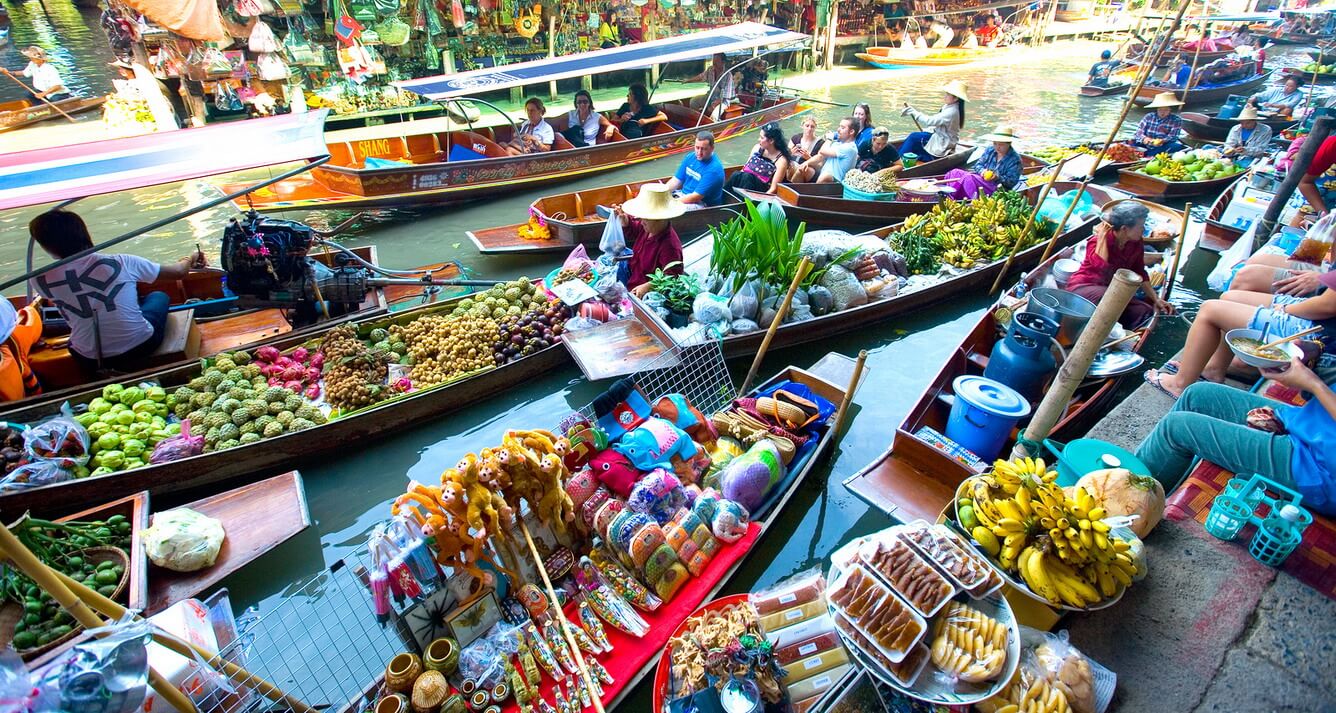 Chợ nổi Cái Bè Tiền Giang, Việt Nam