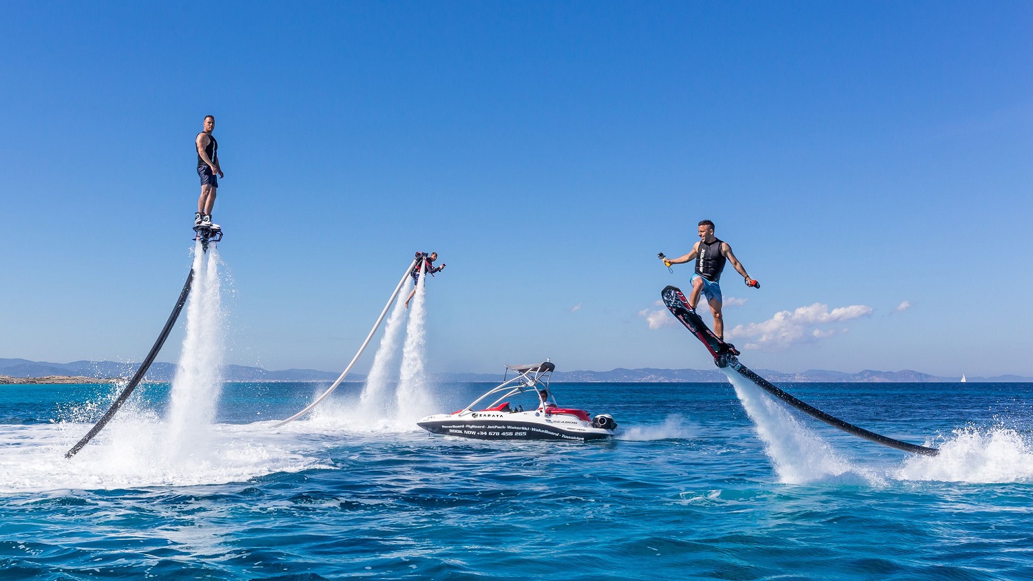 Flyboard Nha Trang - trò chơi bay trên nước siêu HOT 2025