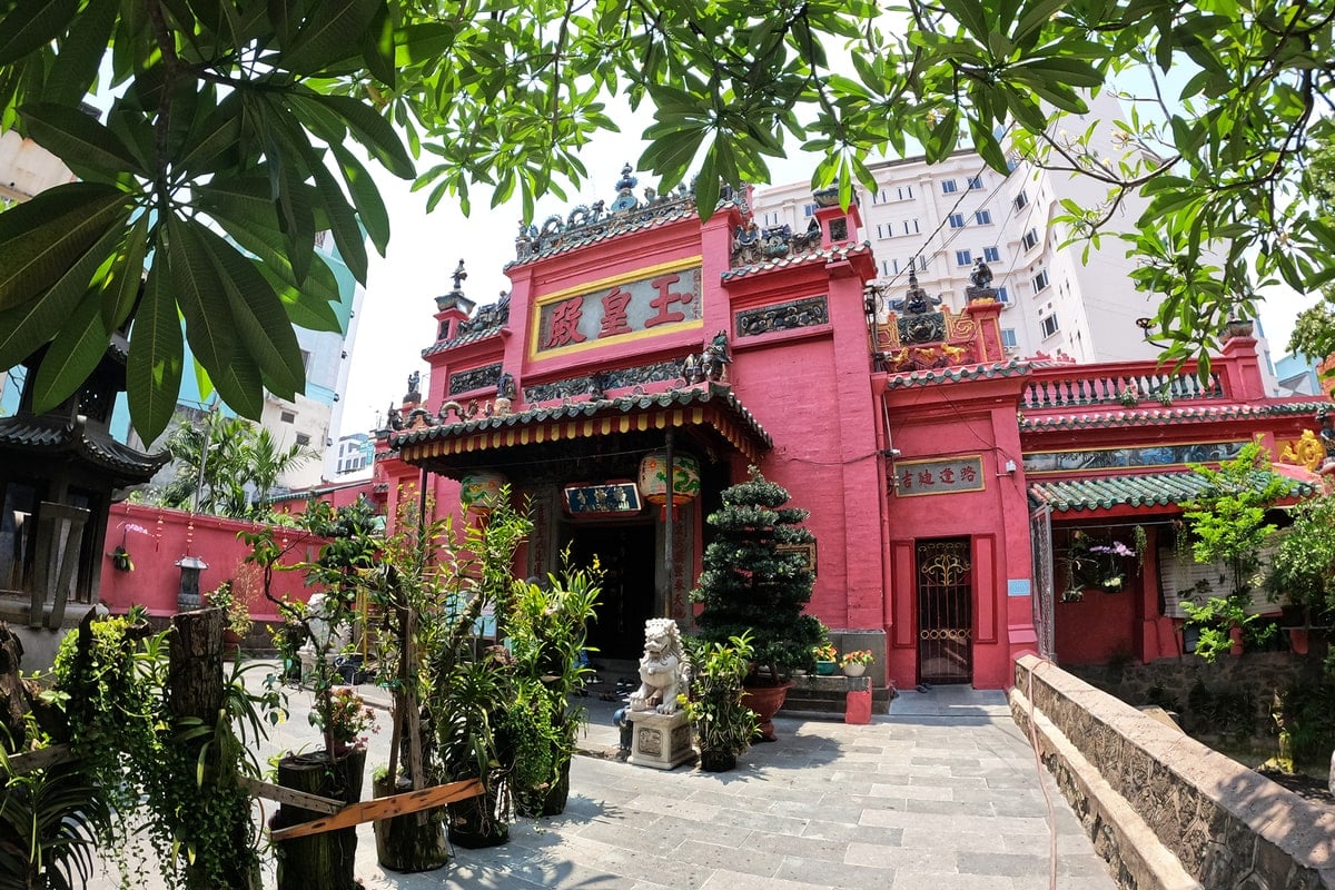 Chùa Ngọc Hoàng – Điểm du lịch tâm linh không thể bỏ lỡ khi đến Sài Gò – houzzy.com