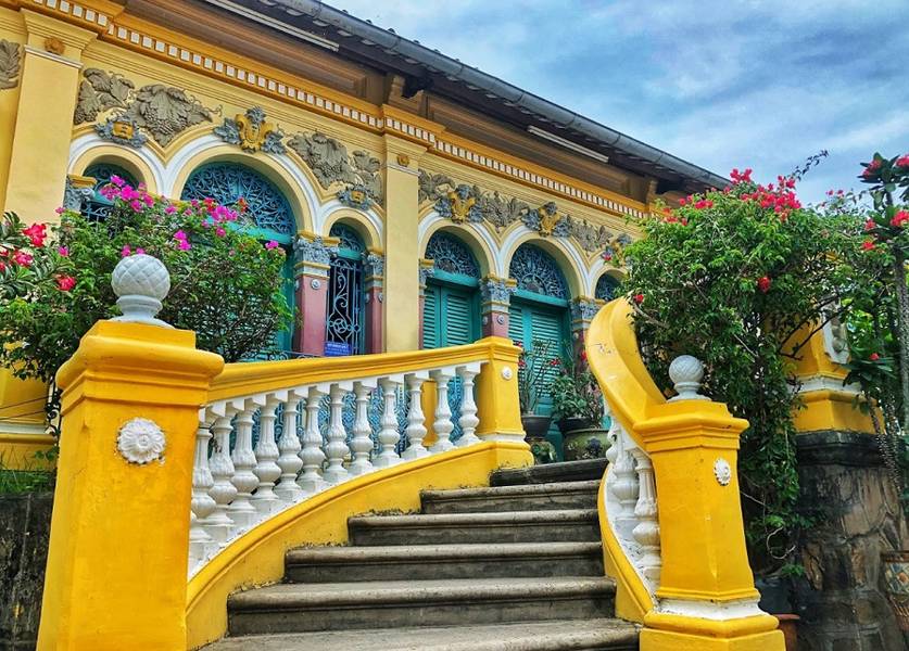 Nhà cổ Bình Thủy - Điểm du lịch nổi tiếng xứ Tây Đô