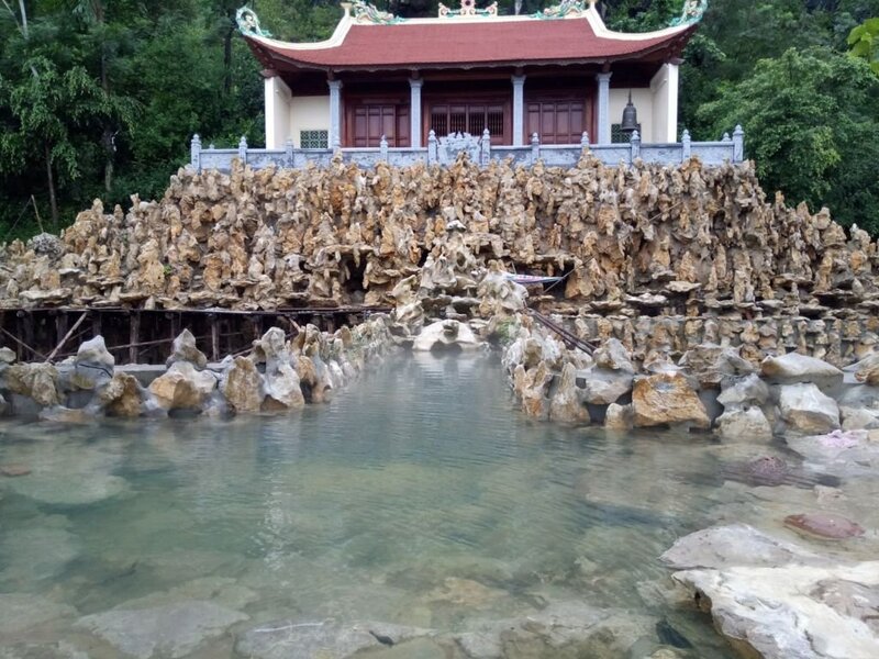 Review suối nước khoáng nóng Kênh Gà: Giá vé, Dịch vụ, Chất lượng