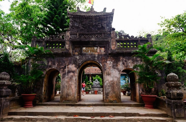 Chùa Tam Thai Ngũ Hành Sơn: Tinh Hoa Văn Hóa Đẹp