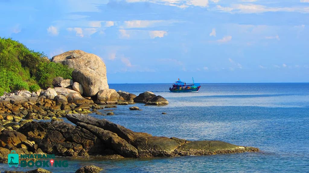 Vịnh (Đầm) Nha Phu Khánh Hòa: Đắm Say Với Thiên Đường Nhiệt Đới