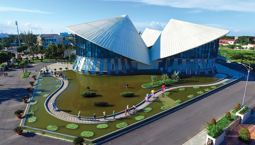 Nhà hát Cao Văn Lầu – Cái nôi của nghệ thuật Đờn ca tài tử Nam Bộ