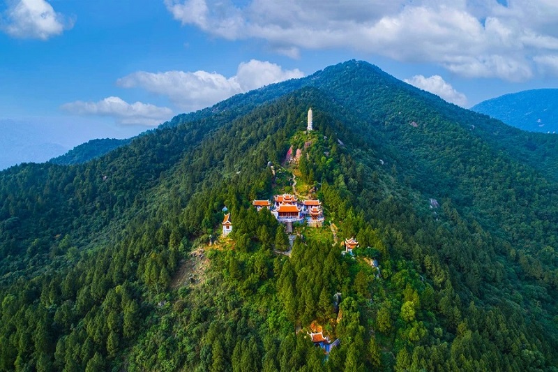 Lễ khai hội Chùa Hương Tích” mở đầu mùa du lịch Hà Tĩnh 2023 - DNTT online