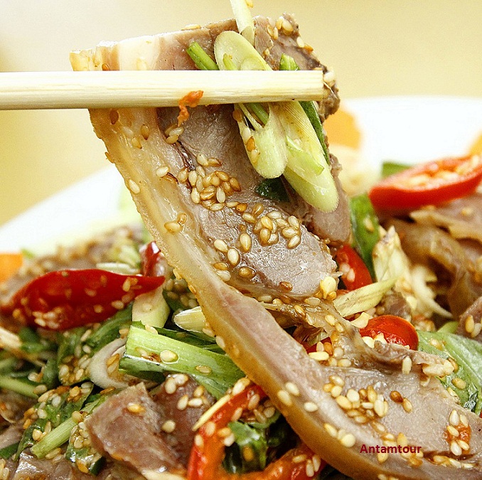 ĐẶC SẢN DÊ NÚI NINH BÌNH | Antamtour.vn