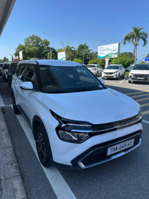 Thuê xe tự lái Tết 2026
