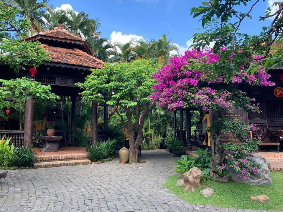 Nhà cổ Quảng Đức Xưa và vẻ đẹp hoài cổ của làng gốm cổ Quảng Đức vang bóng một thời