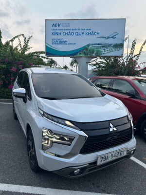 Check-in các điểm hot tại Cam Lâm bằng xe tự lái.