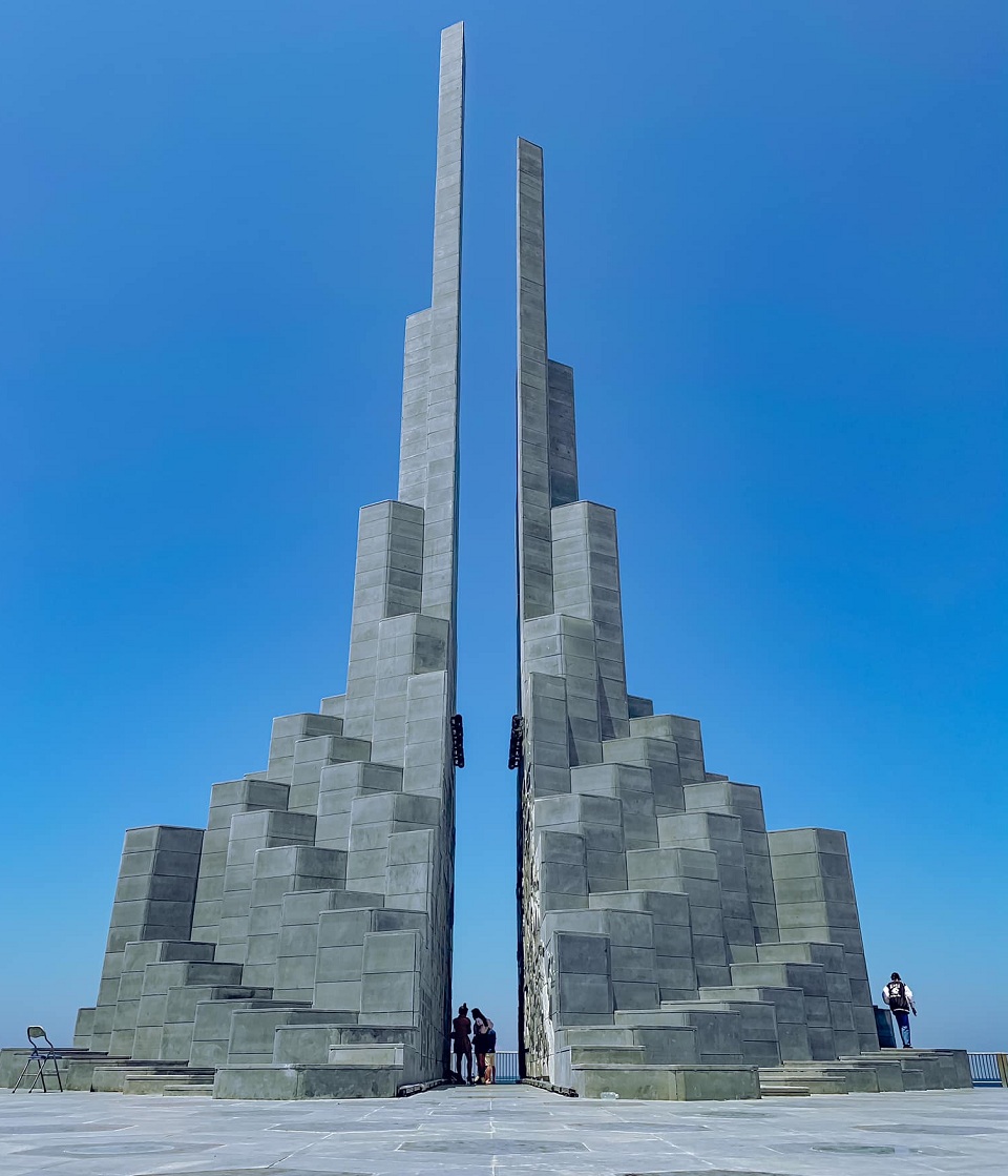Tháp Nghinh Phong công trình độc đáo tại Phú Yên - Tour Đà lạt