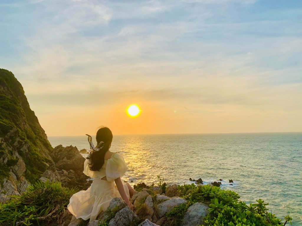 Tour đảo Quan Lạn 3 ngày 2 đêm hấp dẫn
